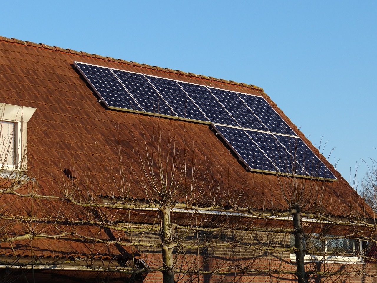 Ako funguje fotovoltaika na dom a z čoho sa skladá